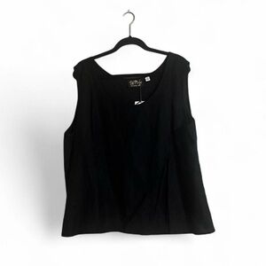 Bob Mackie Top Sz 2XL Linen Blend Round Neck Side Slit Office Wear Closet Staple